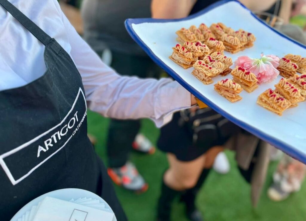 Catering para cócteles en tu empresa en Madrid: cómo no dejar nada al azar